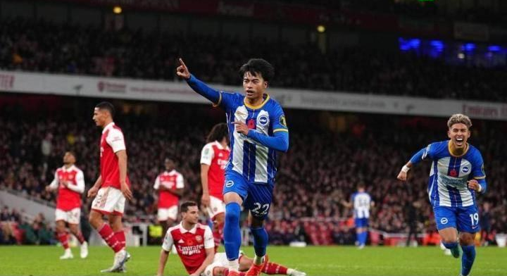 Arsenal verliest en fans applaudisseren